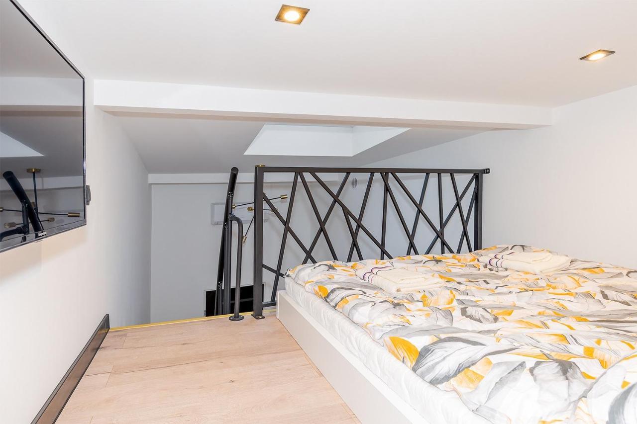 Apartament Typu Premium 200 M. Od Starowki !!! Sandomierz Exteriör bild